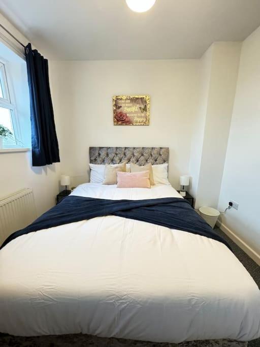 Cosy Home In Barnsley Centre Bagian luar foto